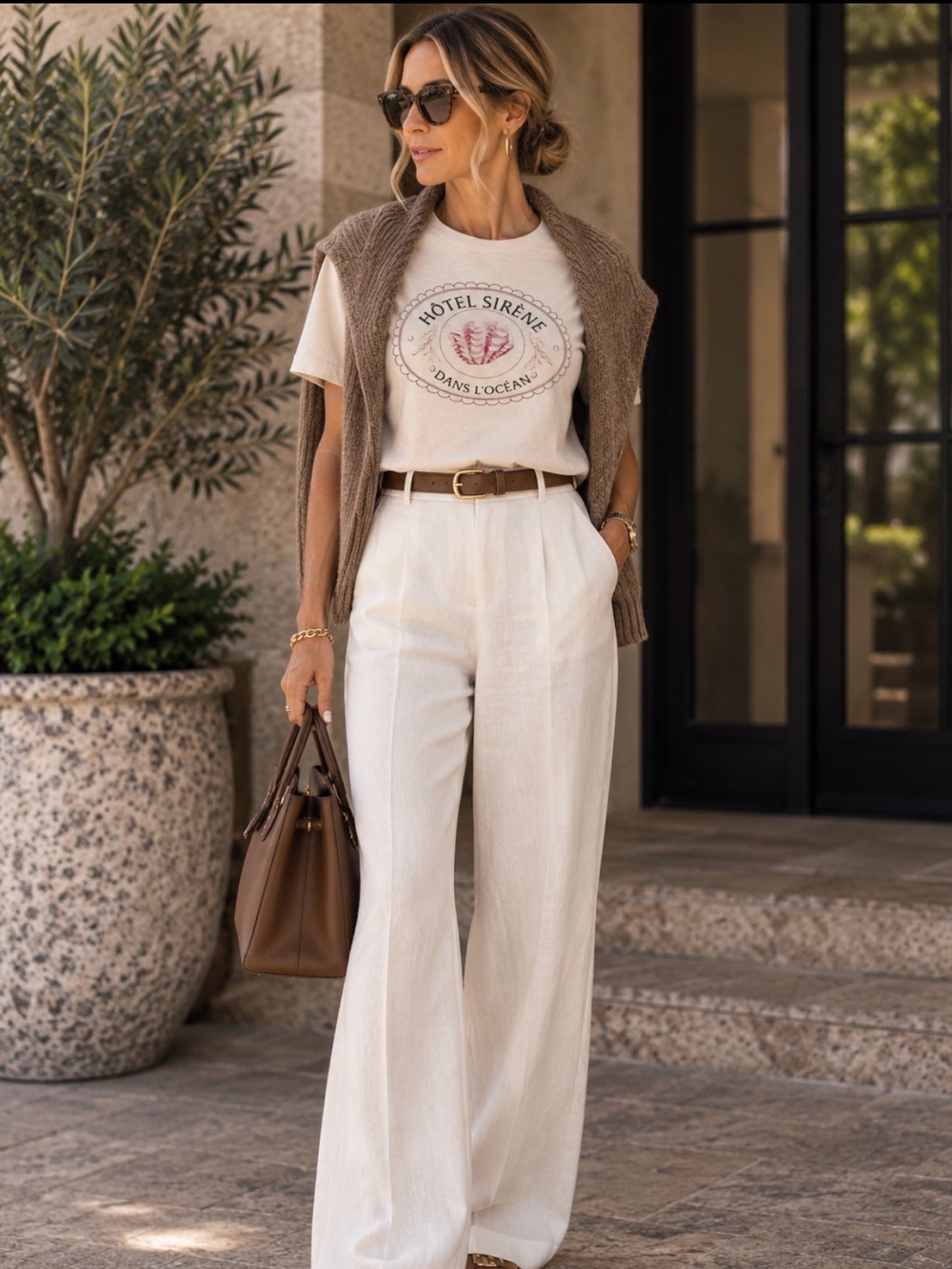 J.Crew "Hôtel Sirène Dans L'Océan" Coastal Graphic Tee - Cream/Off-White